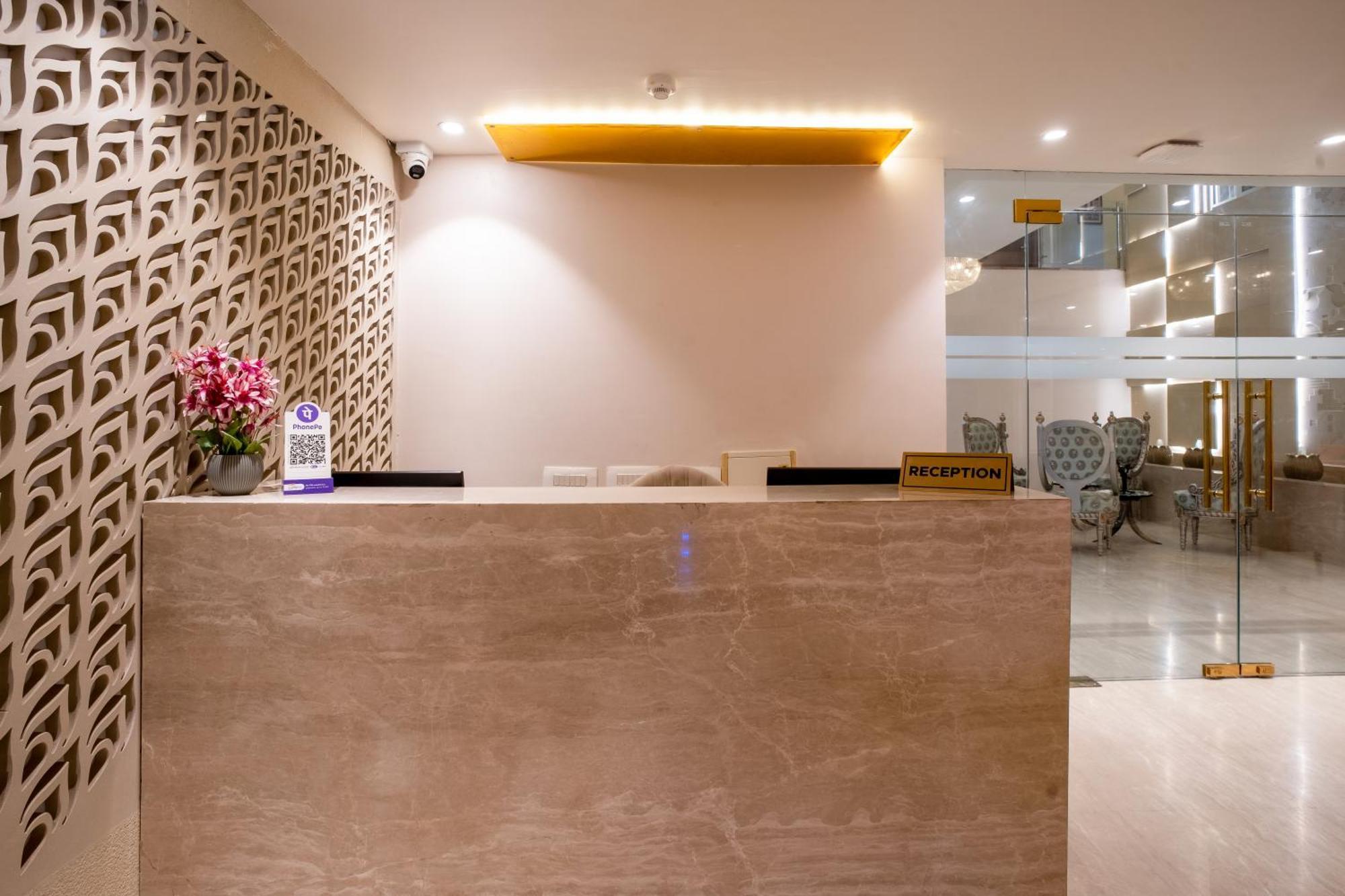Hotel Ginger Palace Delhi Airport New Delhi Eksteriør bilde