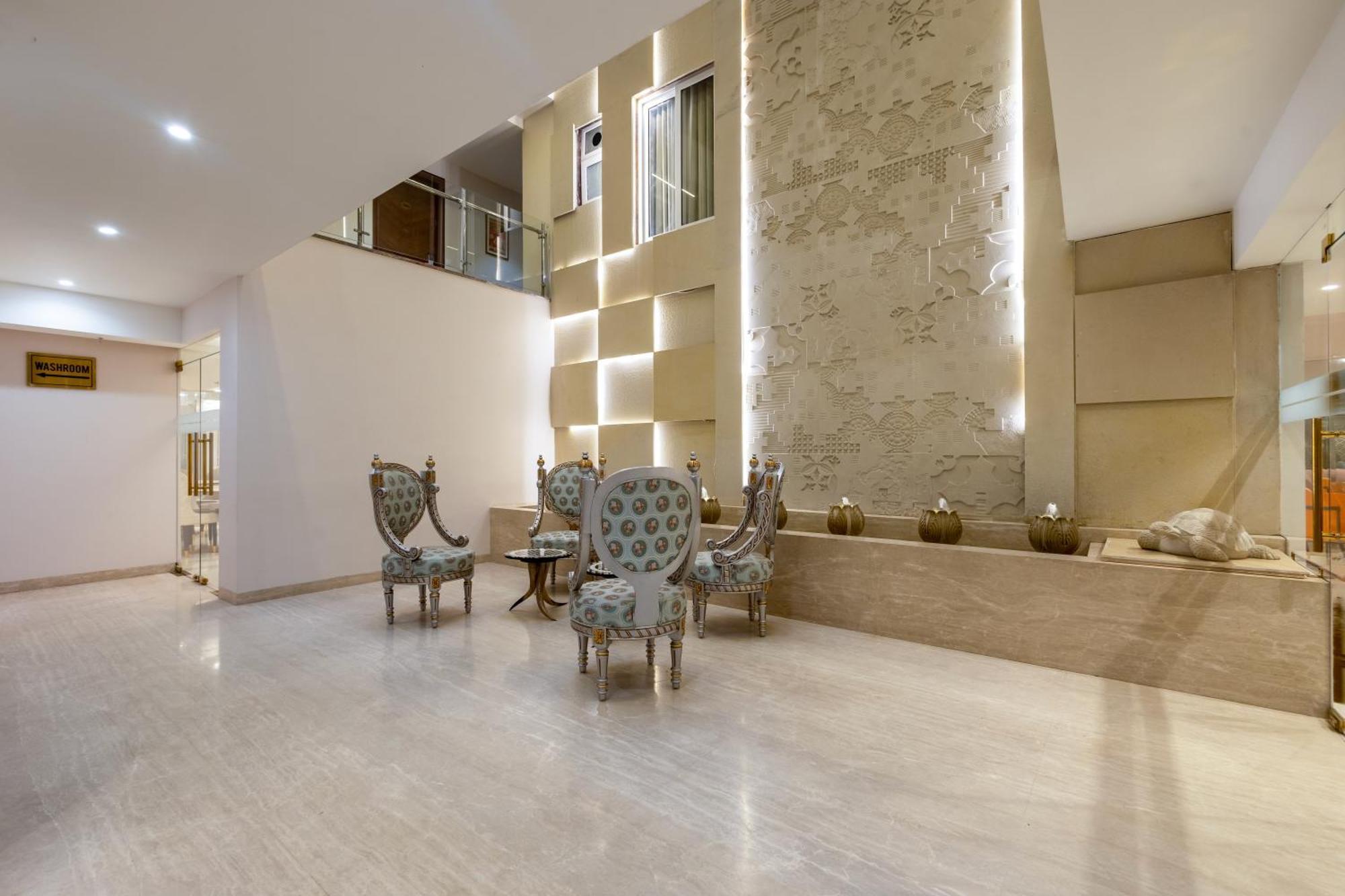 Hotel Ginger Palace Delhi Airport New Delhi Eksteriør bilde